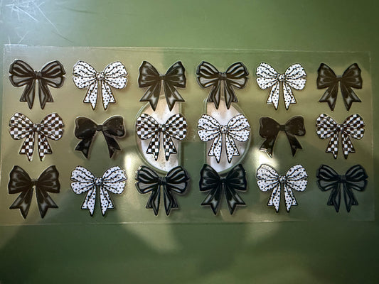 Black/White Bows