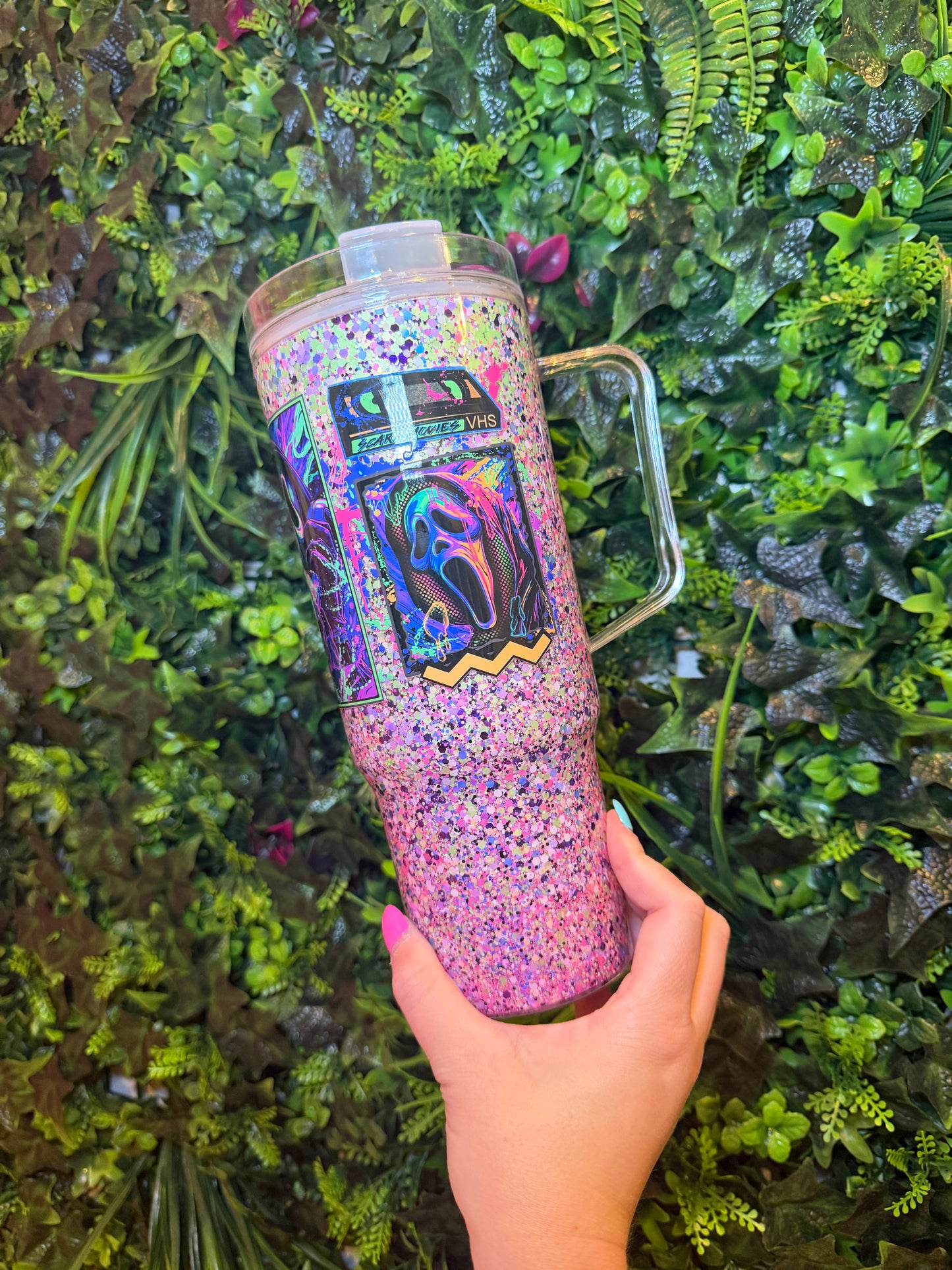 Scream Neon 40 oz