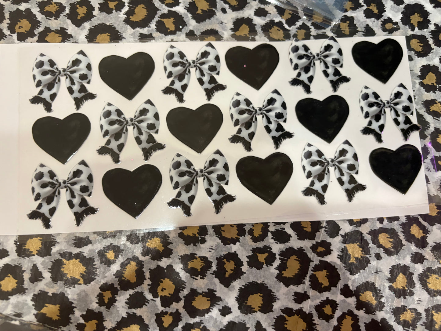 Black Heart/Bow #131